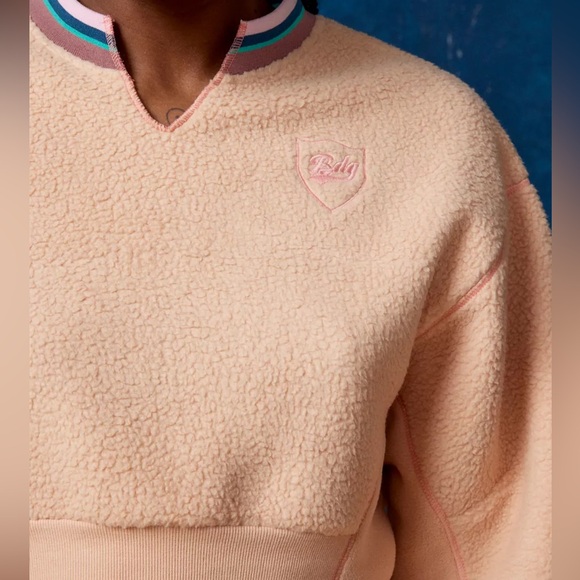 🎉HP🎉 NWT BDG Collins Fleece Pullover Sweatshirt in Peach - Picture 3 of 7